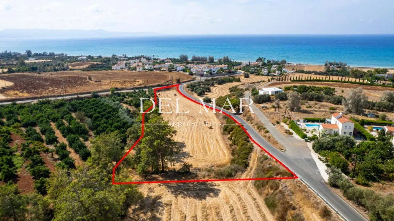 Touristic Field in Argaka, Paphos