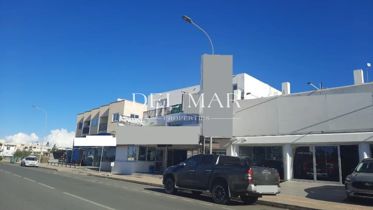 Mixed-use building in Paralimni, Famagusta