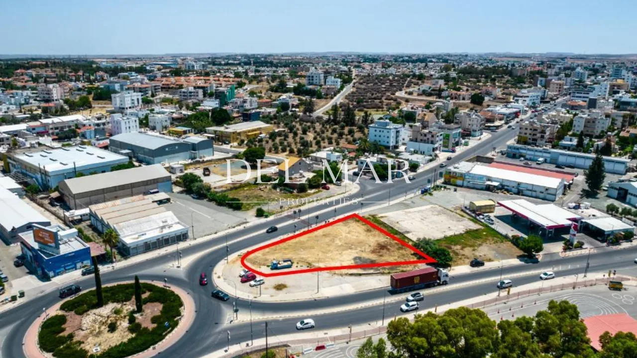 Commercial field in Latsia, Nicosia