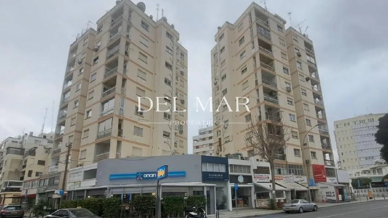 Three-Bedroom Flat in Agioi Omologites, Nicosia
